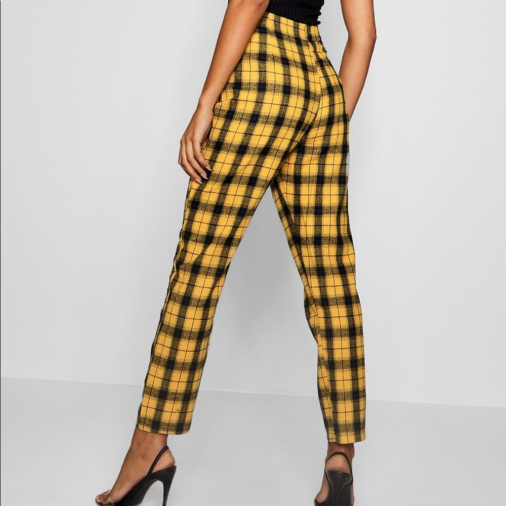 Boohoo Woven Tartan Zip Front Check Slim Leg Pants